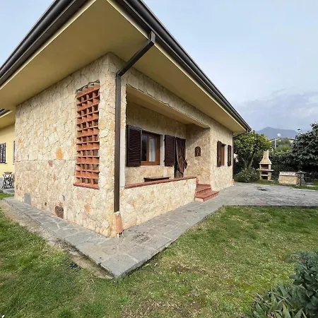 Casetta Brasiliana Versilia Appartamento Seravezza